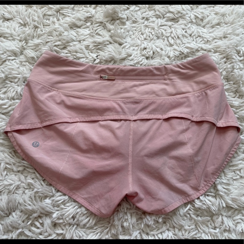 Lululemon Speed Up Short 2.5 in Dusty Pink